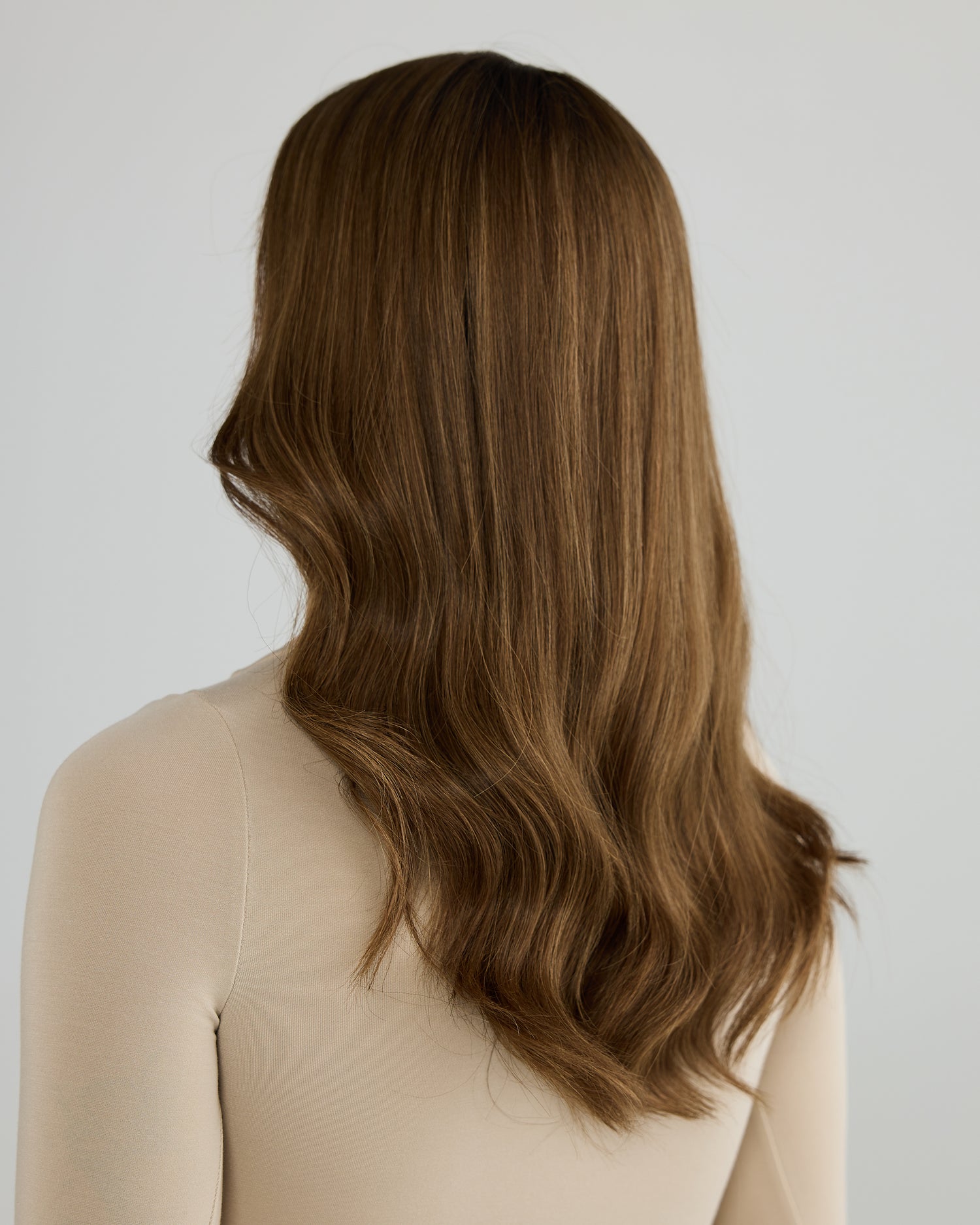 SOFT HAZELNUT BRUNETTE // GAME CHANGER WIG // 20 INCHES // M CAP