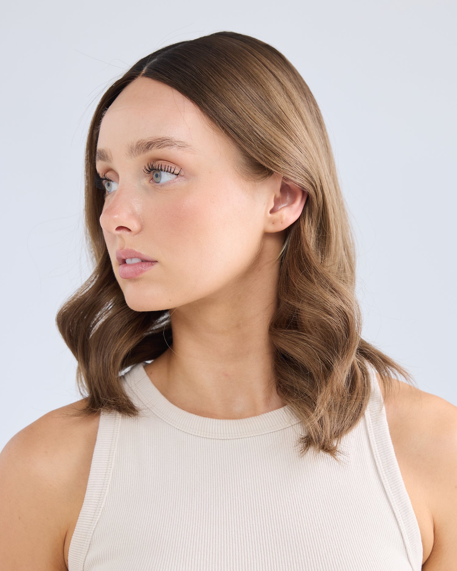 NEUTRAL BRUNETTE MELT // GAME CHANGER WIG // 16 INCHES // XS CAP