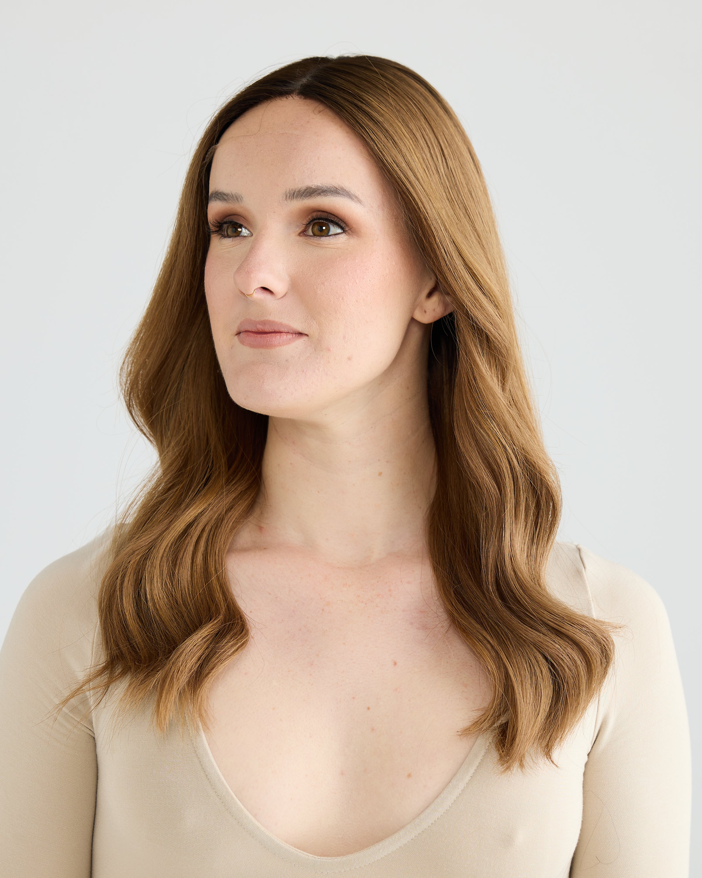 GOLDEN LIGHT BRUNETTE // GAME CHANGER WIG // 20 INCHES // XS CAP