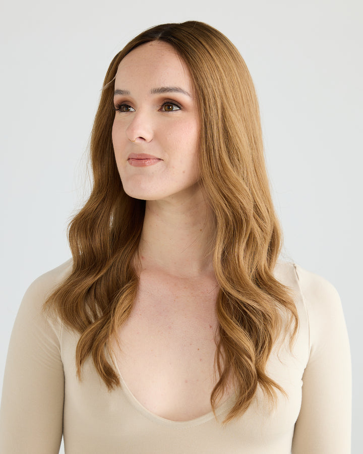 LIGHT CARAMEL BRUNETTE // GAME CHANGER WIG // 22 INCHES // S CAP