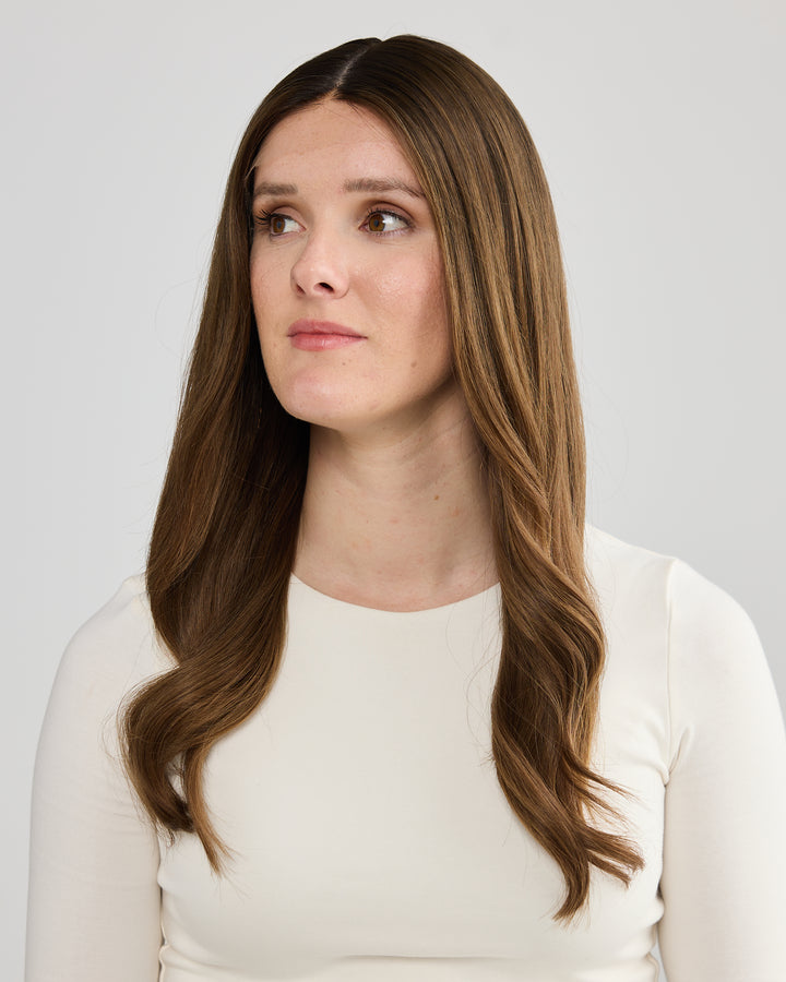 SOFT DIMENSIONAL BRUNETTE // GAME CHANGER WIG // 22 INCHES // L CAP