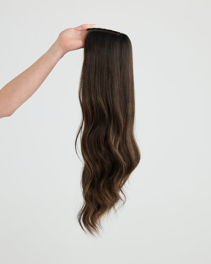 DARK HIGHLIGHTED BRUNETTE // GAME CHANGER WIG // 22 INCHES // S CAP