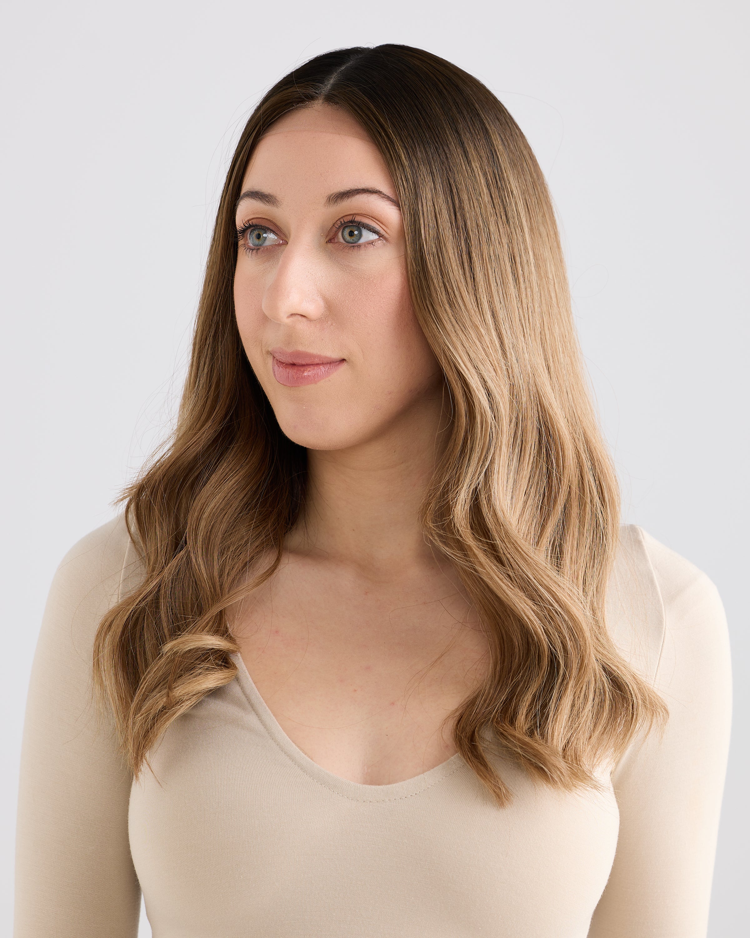 SOFT BRUNETTE BALAYAGE // GAME CHANGER WIG // 20 INCHES // S CAP