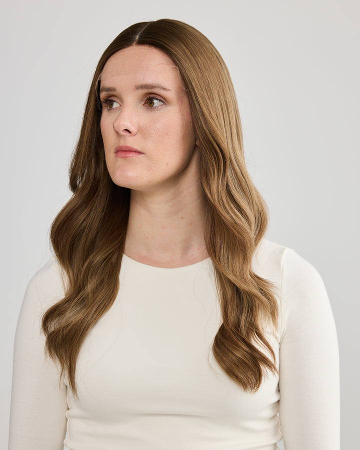 TOFFEE CREAM // GAME CHANGER WIG // 22 INCHES // L CAP