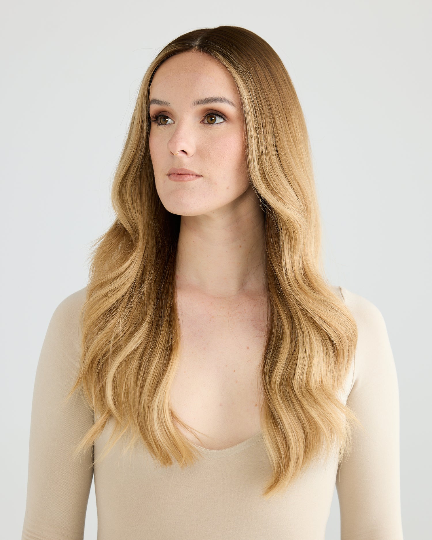 LIGHT SUNKISSED BALAYAGE // GAME CHANGER WIG // 24 INCHES // M CAP