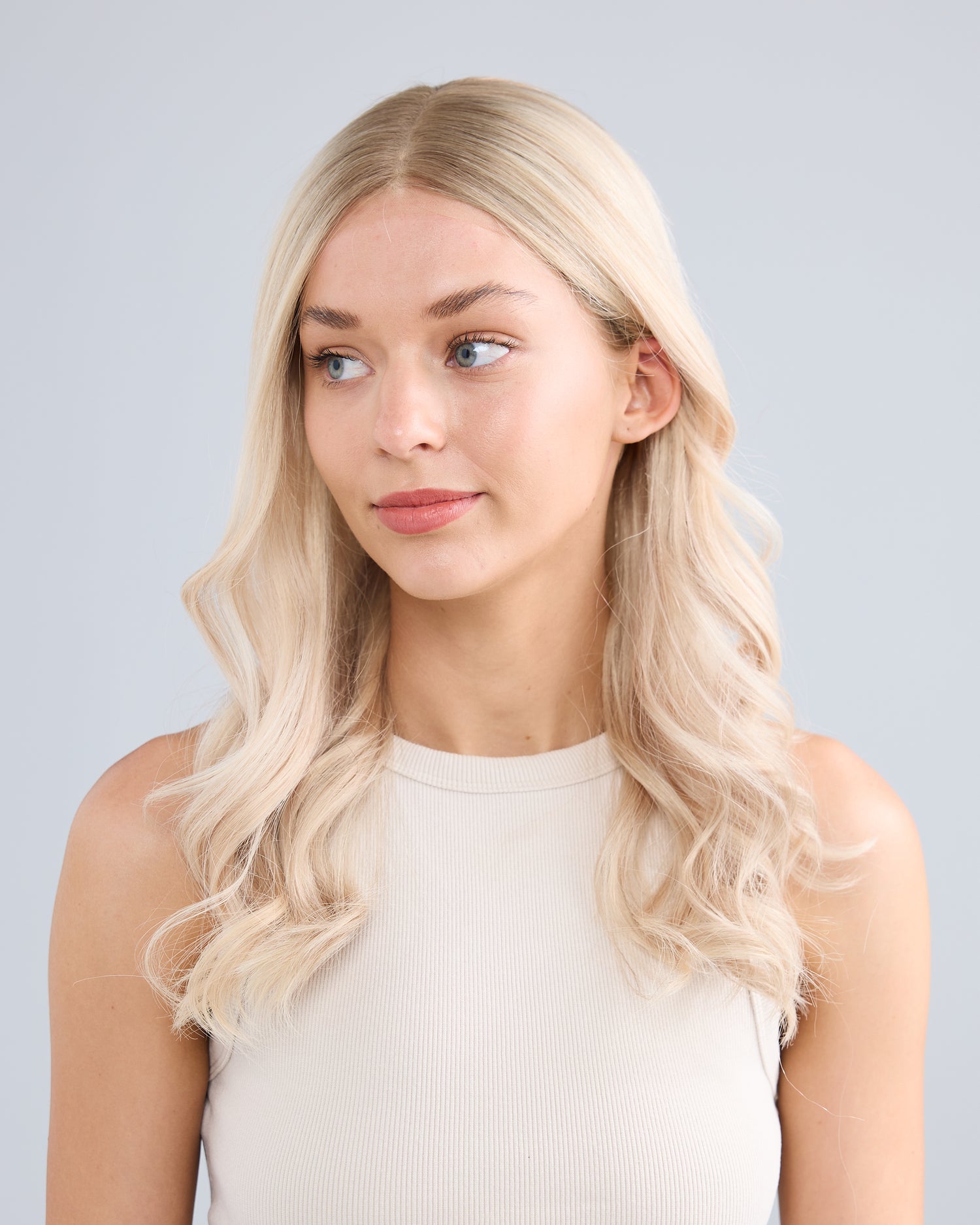 LIGHTEST BLONDE // LUXE WIG // 20 INCHES //S CAP