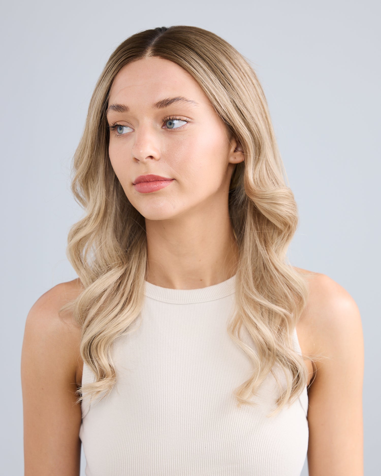 BALAYAGE BLONDE // LUXE WIG // 22 INCHES // S CAP