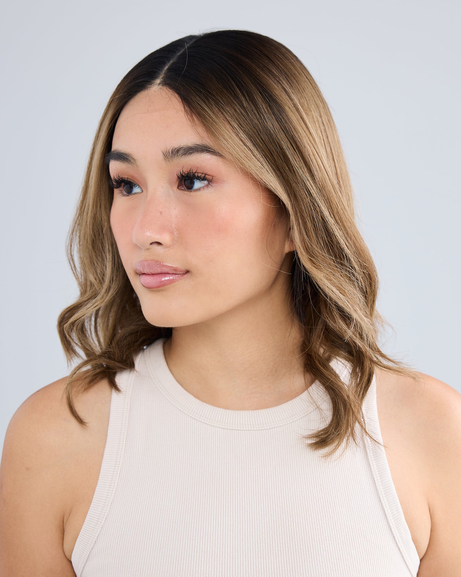 DIMENSIONAL BALAYAGE BRUNETTE // LUXE WIG // 16 INCHES // M CAP