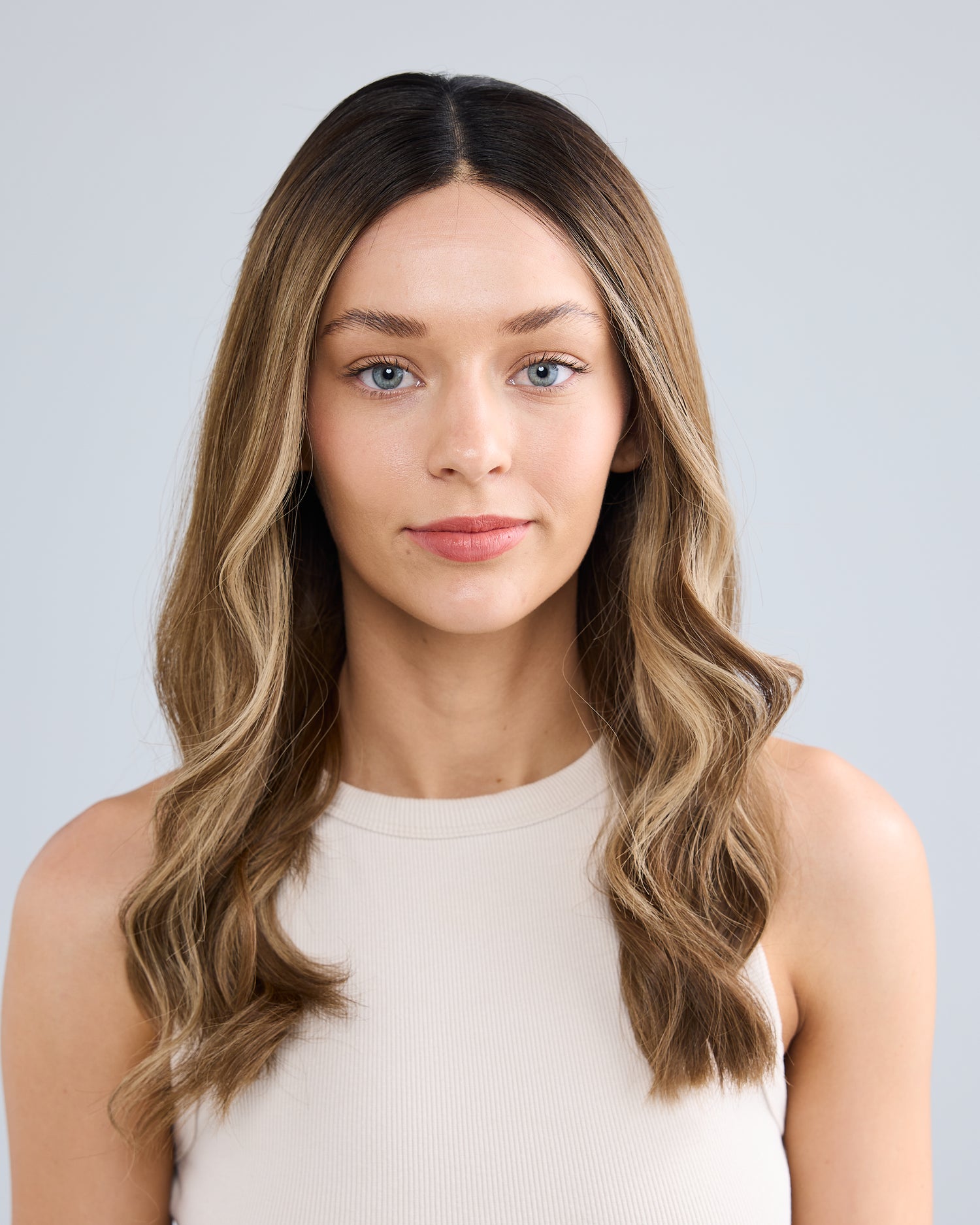 DIMENSIONAL BALAYAGE BRUNETTE // LUXE WIG // 20 INCHES // S CAP