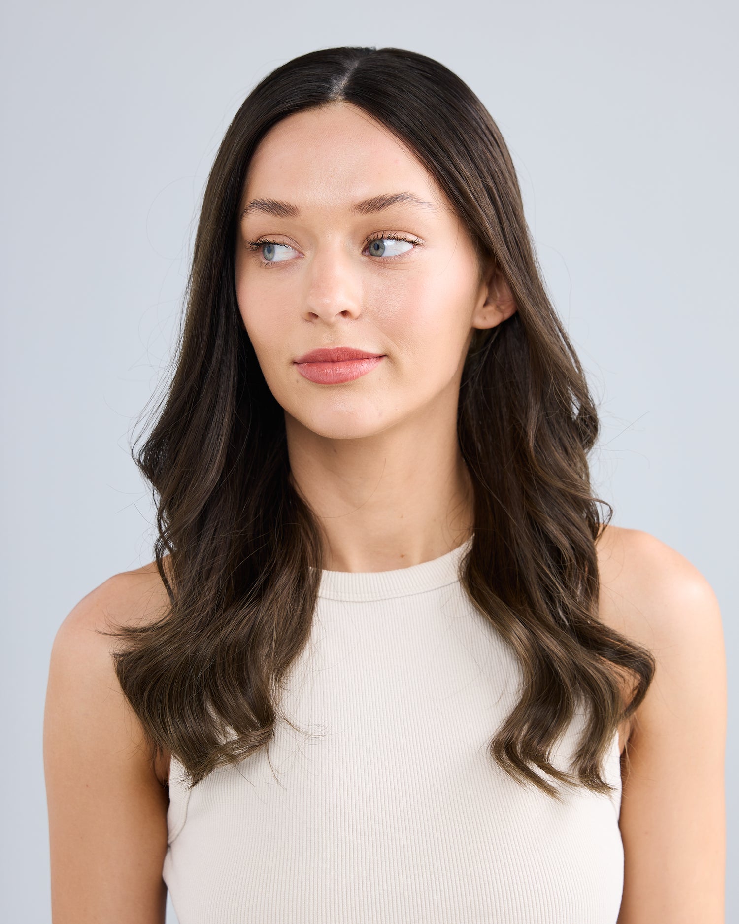 ASH BRUNETTE MELT // LUXE WIG // 20 INCHES // XS CAP