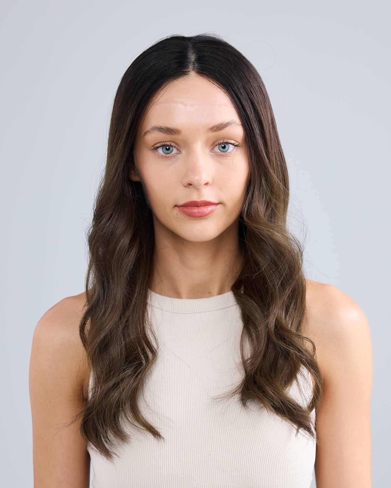 ASH BRUNETTE MELT // LUXE WIG // 22 INCHES // S CAP