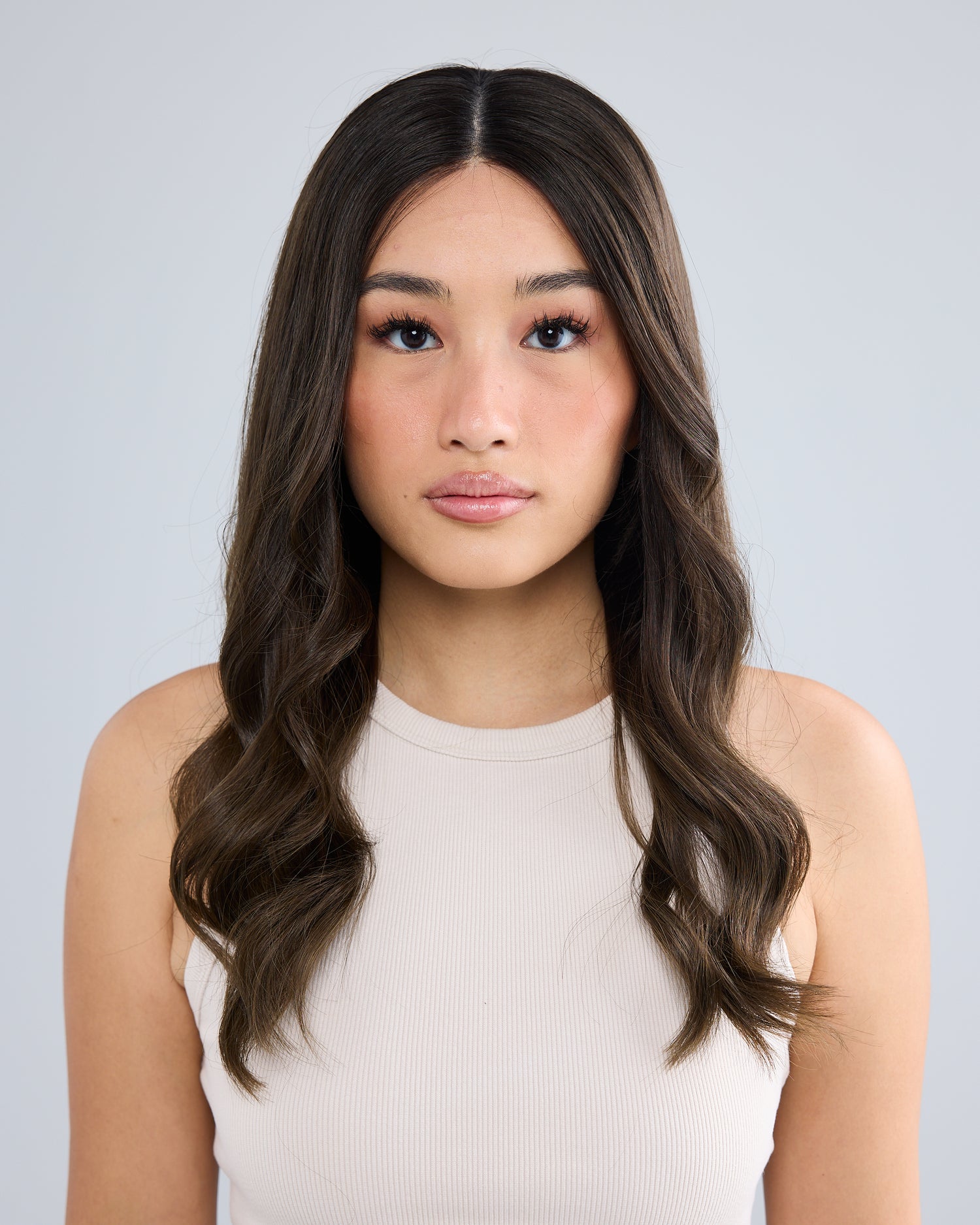 ASH BRUNETTE MELT // LUXE WIG // 22 INCHES // M CAP