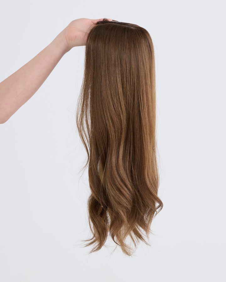 SOFT HAZELNUT BRUNETTE // GAME CHANGER WIG // 20 INCHES // S CAP