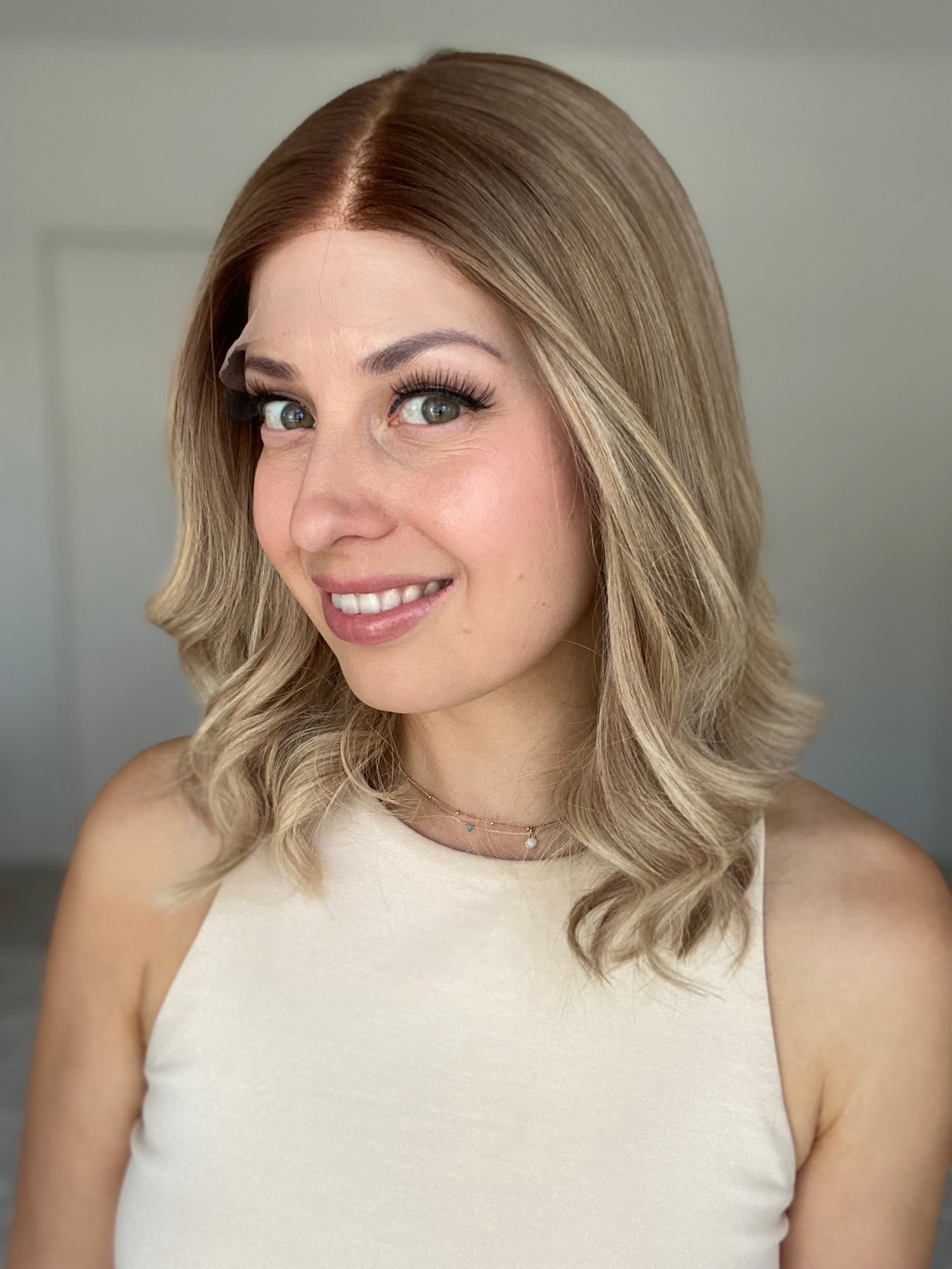 Dimensional Blonde // Luxe Wig // 16 Inches // S Cap