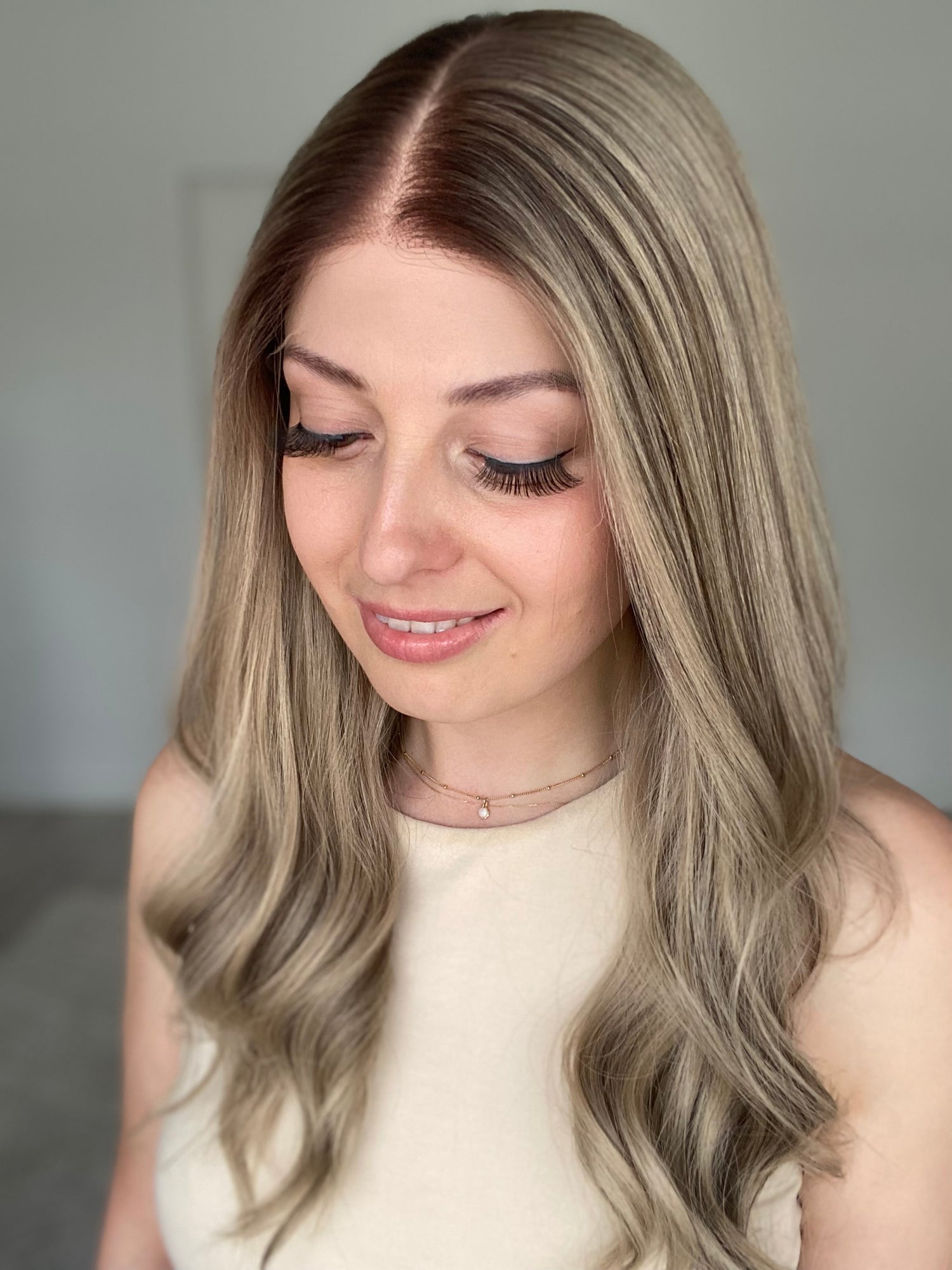 Ashy Blonde  // Luxe Wig // 22 Inches // M Cap