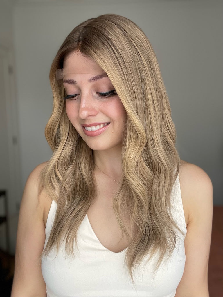 Creamy Blonde Balayage // Game Changer Wig // 20 inches // XS Cap